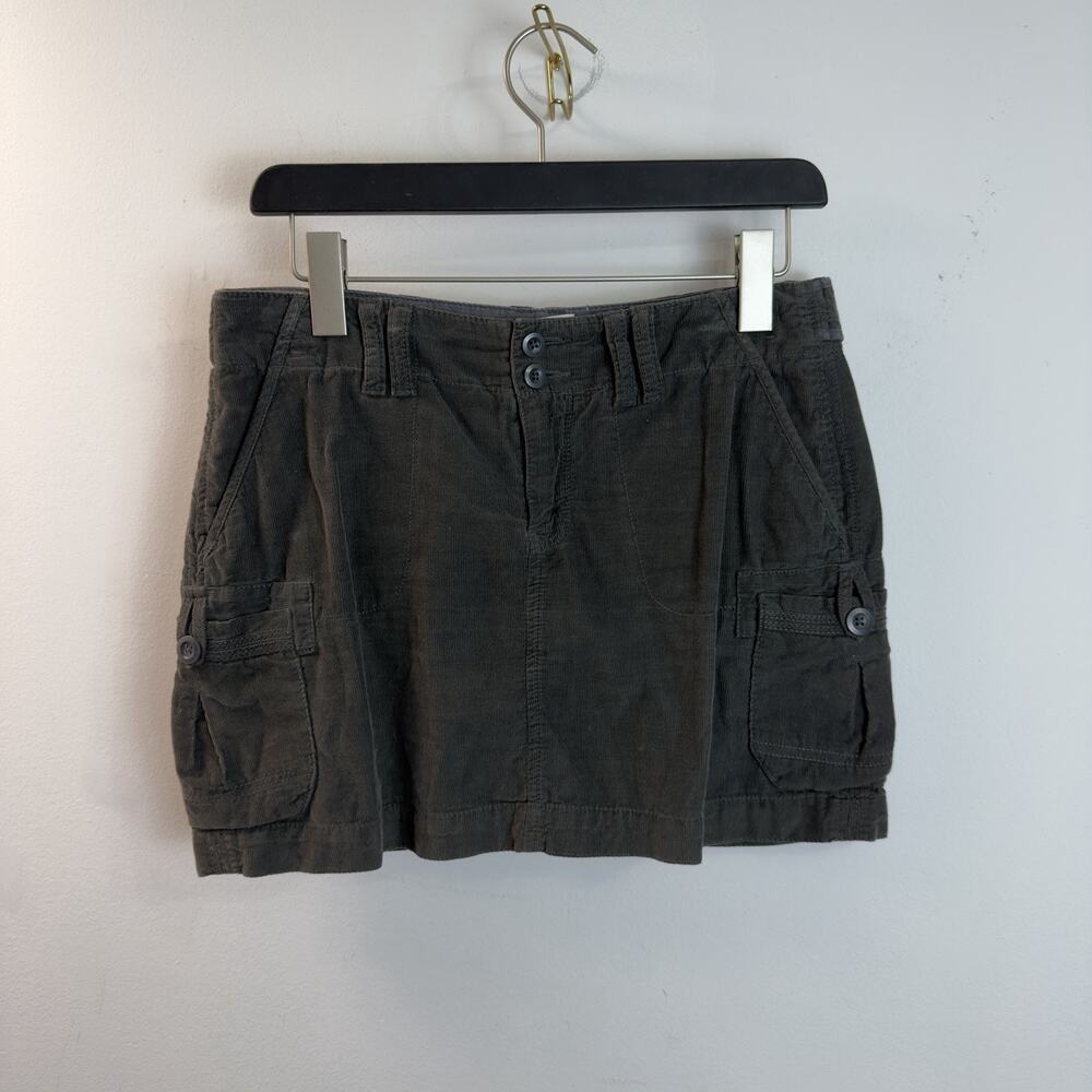Old Navy Womens Corduroy Y2K Cargo Mini Skirt Size 4 Distressed Ultra Low Waist